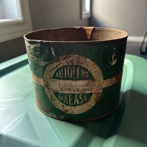 2/$20❤️- COLLECTIBLE | Vintage Autolene grease tin